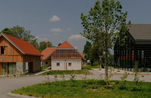 Hrusevje Hotel | Discover Pira Hotel: Pet-Friendly Stay with Breakfast Included