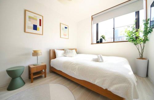Sumida Apartment | Discover Pirane House 201: Family-Friendly Near Tokyo Skytree