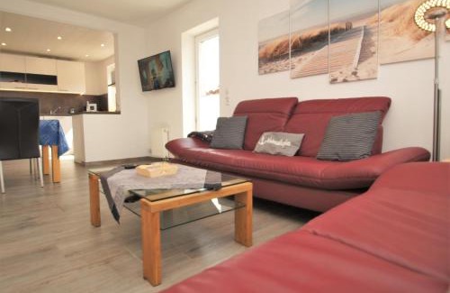Suessau House | Oceanfront Escape at Piratennest - Pet Friendly & Family Ready