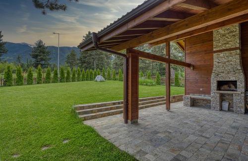 Razlog Villa | Elegant Pirin Style Villa & Spa with Pool and Hot Tub