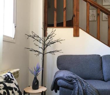 Abena House | Family-Friendly Stay at Casa La Paz in Pirineo Aragonés