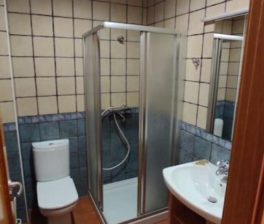 Chisagues Apartment | Experience Pirineos Like Home with Child-Friendly Amenities
