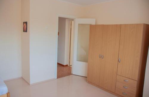 Pohja-Tallinn Apartment | Cozy Pirni Apartment: Family-Friendly Retreat Awaits