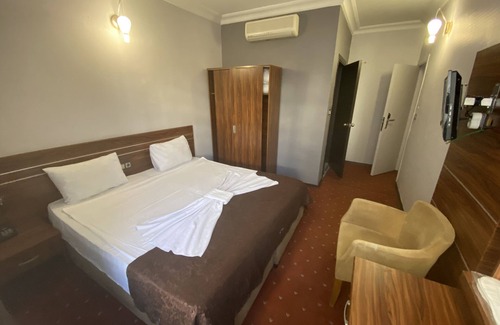 Konya City Center Hotel | Discover Pirotel Hotel: Family-Friendly with Breakfast Included