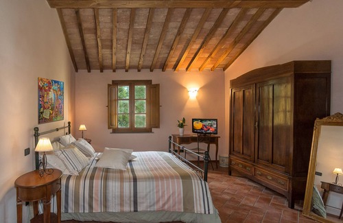 San Giuliano Terme Bed & Breakfast | Explore Pisa Holidays: Eco-Friendly Stay with Spa & Dining