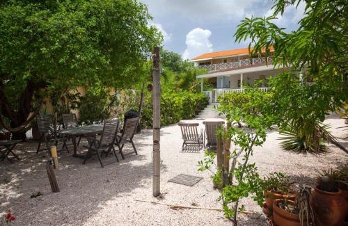 Piscadera House | Oceanfront Bliss at Piscadera Bay Resort - 4-Star Excellence