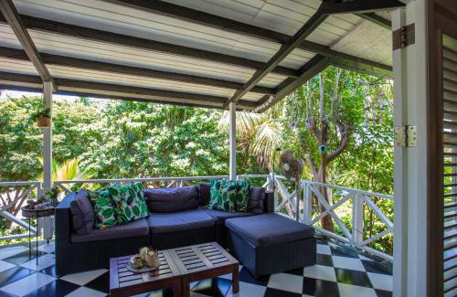Piscadera House | Oceanfront Family Escape at Piscadera Bay Resort