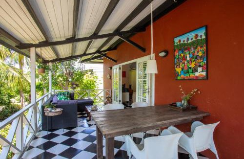 Piscadera House | Oceanfront Family Escape at Piscadera Bay Resort