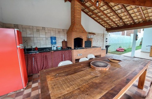 Ibiuna House | Highly Rated Oceanfront Retreat with Pool & Breakfast