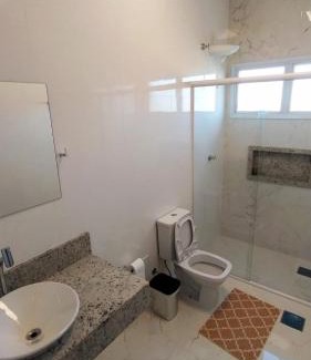 Paranapanema House | Graciosa: Poolside Paradise with Lake Views & Pet-Friendly Fun
