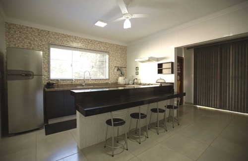 Franca House | Idyllic Retreat with Pool and Fun at Chácara in Franca/SP