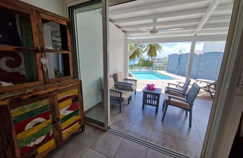L'Houezel Villa | Villa Marbella: Oceanfront Retreat with Private Pool