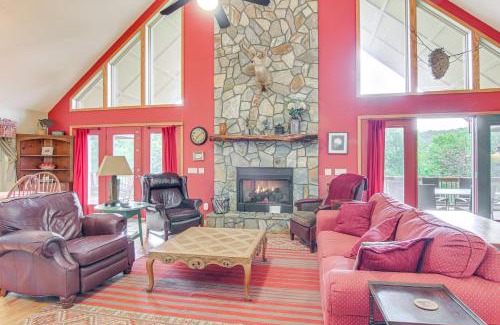 Burnsville House | Scenic Burnsville Cabin with Wraparound Deck & Mountain Views