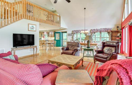 Burnsville House | Scenic Burnsville Cabin with Wraparound Deck & Mountain Views