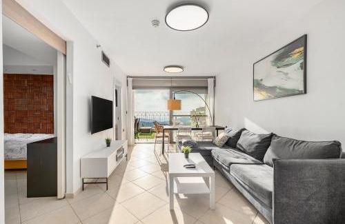 Shoresh Apartment | Relax at Pisgat Shoresh: Ocean View & Family-Friendly Retreat