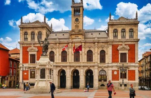 Valladolid Apartment | Convenient Stay Just 5 Minutes from the City Center
