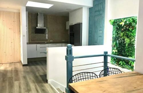 Bueu Apartment | Beautiful Bueu Apartment Steps from the Beach with Hot Tub