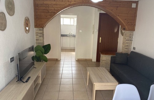 El Grao de Castellon Apartment | Cozy Apartment 10 Min from El Grao de Castellón Beach
