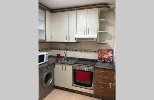 Santiago de Compostela Apartment | Convenient Stay 400 Meters from the Cathedral, Family Friendly