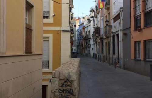 Alicante City Centre Apartment | Modern Apartment in Historic Center Near the Beach