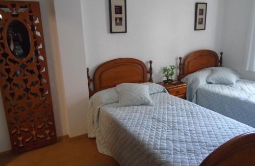 Pontedeume Apartment | Central Piso Pontedeume: Pet-Friendly & Family Welcoming