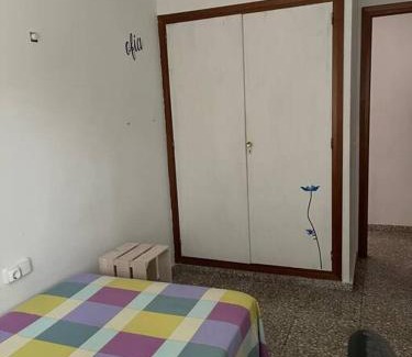 San Vicente del Raspeig Apartment | Complete Apartment on Calle La Huerta for Family Stays