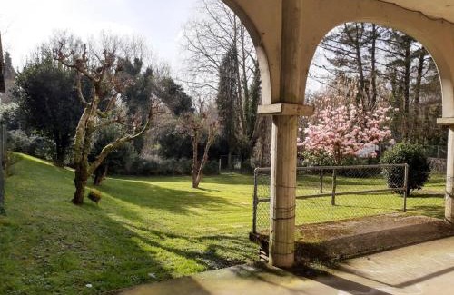 Sigueiro Apartment | Family-Friendly Stay at Piso Completo en Camiño Inglés
