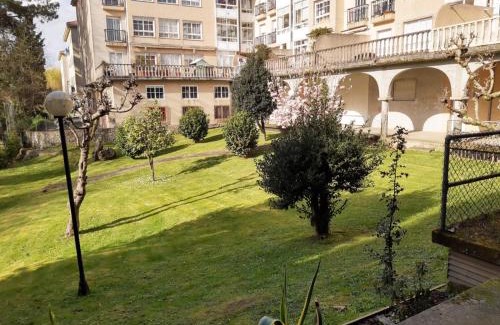 Sigueiro Apartment | Family-Friendly Stay at Piso Completo en Camiño Inglés