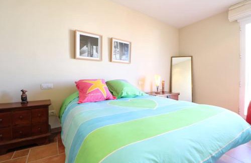 Vistabella del Maestrat Apartment | Scenic Vistabella Apartment with Family-Friendly Amenities