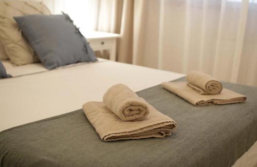 Laredo Apartment | Beachside Retreat: Apartment Bellavista with Ocean Views