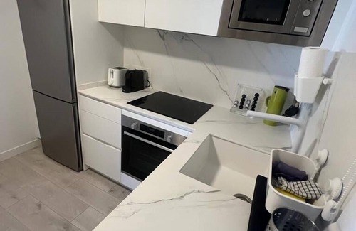 Sanxenxo Condo | Beachfront Luxury Apartment in Sanxenxo for Families