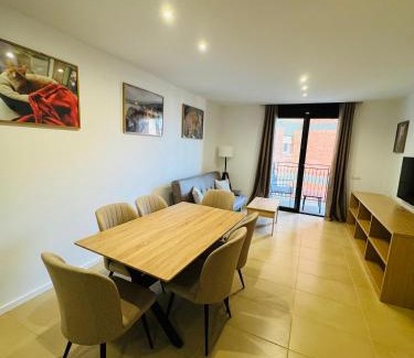 Lloret Town Center Apartment | Piso de SIMBA cerca de playa, con piscina y varias terrazas