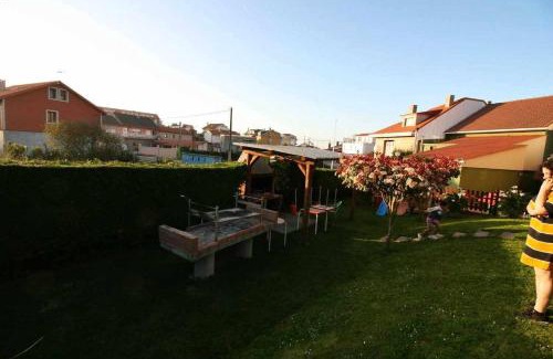 Arnados Apartment | Family-Friendly Stay at Piso Don Ramón - 9.4/10 Rated Comfort