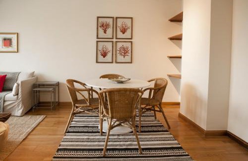 San Bernardo Apartment | Central Plaza de España Stay with Spa & Family Amenities