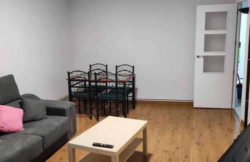 Fazouro Condo | Family-Friendly Piso en Foz with Kitchen Amenities