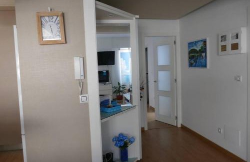 Perillo Apartment | Oceanfront Piso en Santa Cristina, Steps from the Beach