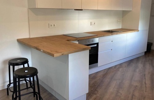 Muros Condo | Family-Friendly Terrace Retreat Steps from the Beach