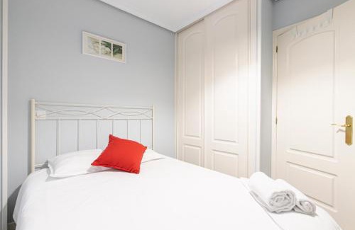 Castillejos Apartment | Cozy Retreat Near Cuzco and Castellana for Families