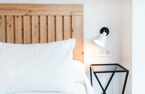 Zaidin Apartment | Convenient Stay Near Parque de las Ciencias in Granada