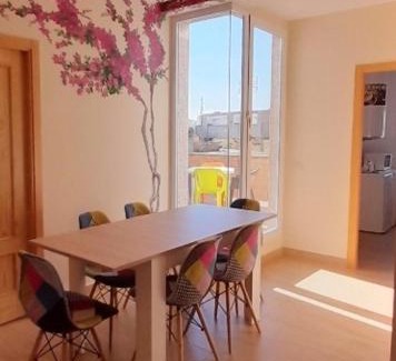 Bailen House | Pet-Friendly Piso La Buganvilla with a 9.2/10 Guest Rating