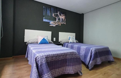 Ourense Apartment | Top-Rated PISO Mariave with Hot Tub & Pet-Friendly Options
