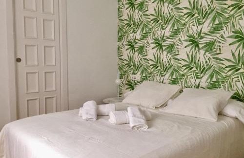 Plaza de Toros-Doctores-San Lazaro Apartment | Discover a Cozy New Apartment in Granada's Heart