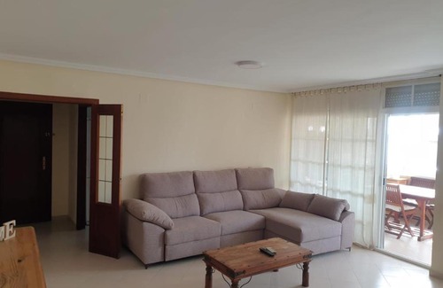 L'Albufereta Apartment | Oceanfront Vacation Apartment in Alicante - Rated 9.3/10