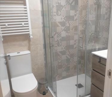 Haro Apartment | Stylish Newly Renovated Piso - Perfect for Families