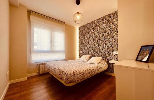 Burgos Apartment | Central Retreat with WiFi, Perfect for Families