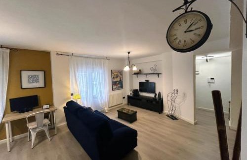 Gijon-Este Apartment | Family-Friendly Getaway: Renovated Home 10 Min from Beach