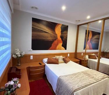 Vilagarcia de Arousa Apartment | Discover Piso Vilamar: Family-Friendly with Hot Tub Access