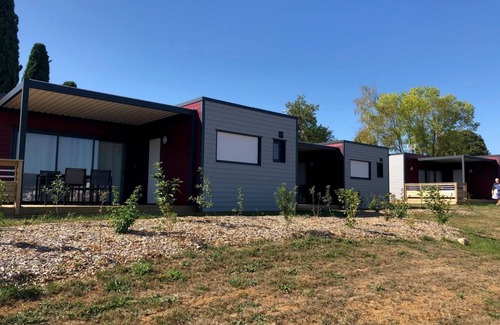 Lhommaize House | Discover Family-Friendly Stay at Pistachio La Vallée