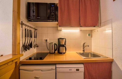Vallandry Apartment | Pet-Friendly Ski Apartment at Piste Side, Rated 9.4/10