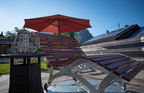 Heitlern Apartment | Prime Location with Königscard and Family-Friendly Amenities